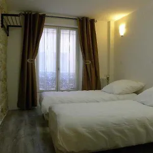Grand De Clermont Hotel Paryż